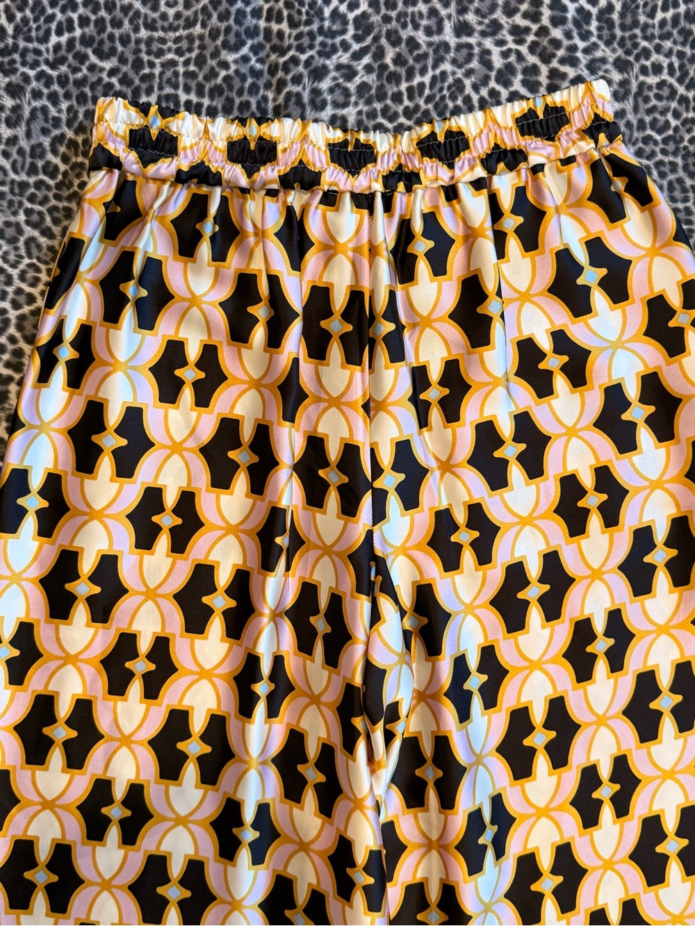 Bailey 44 Geometric Print Wide-Leg Pants in Black, Yellow, Pink & White S NWT - Picture 5 of 9